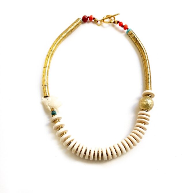 farih necklace ivory